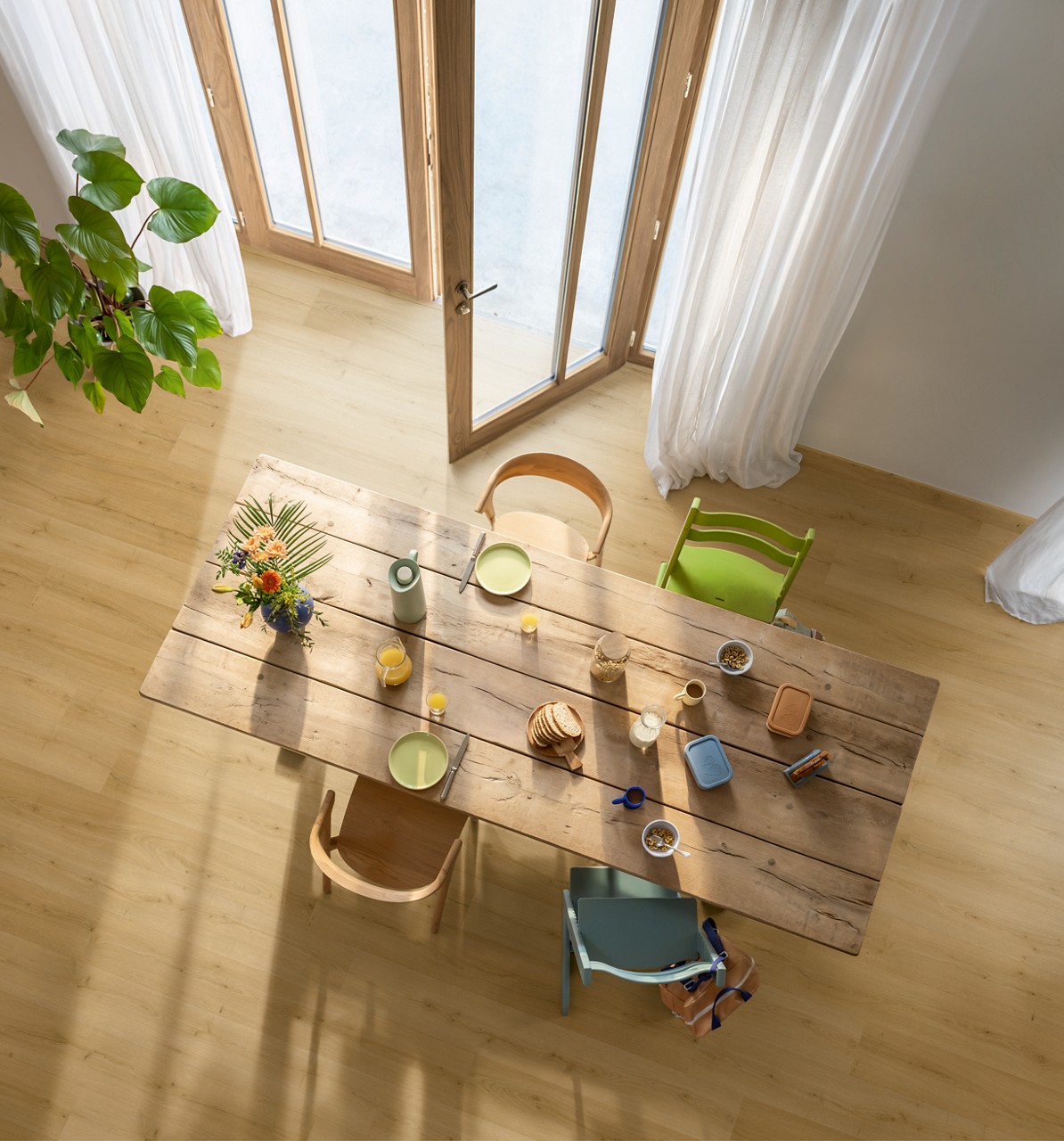 Brushed oak honey