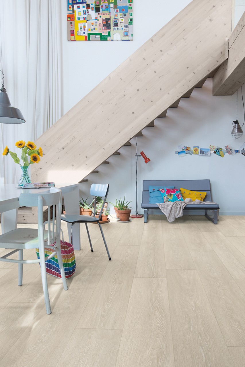 Valley oak light beige
